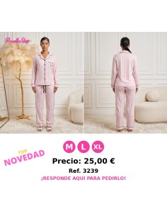 Conjunto de pijama de dos piezas.