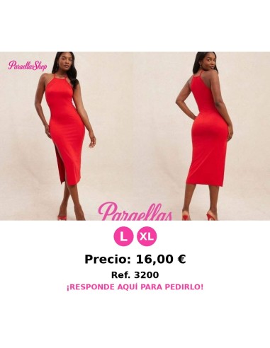 Vestido rojo largo con cuello de halter, detalle de corte