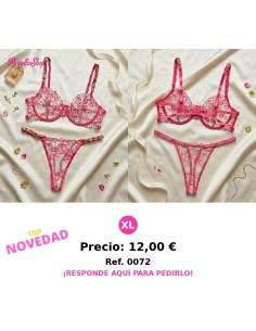 Conjunto de lenceria fucsia de corazones